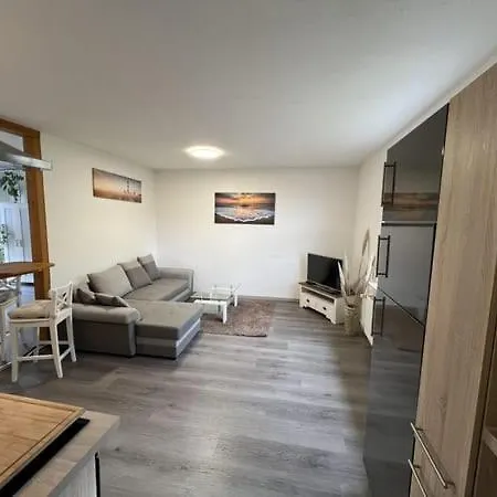 Zur Alten Bank Apartamento Altenkirchen (Mecklenburg-Vorpommern)